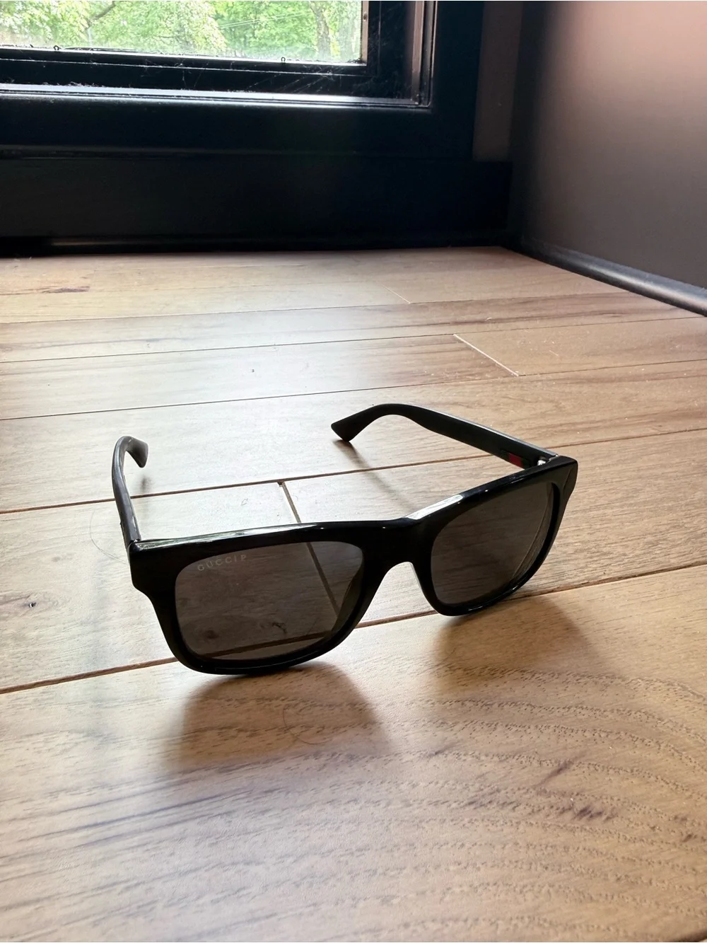 Gucci Black Men’s Classic Square Sunglasses